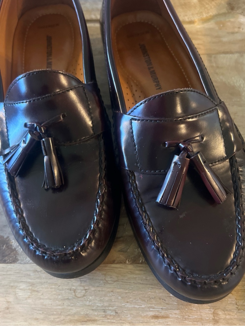Johnston & Murphy Men's Dark Burgundy Tassel Loafers - Picture 7 of 9